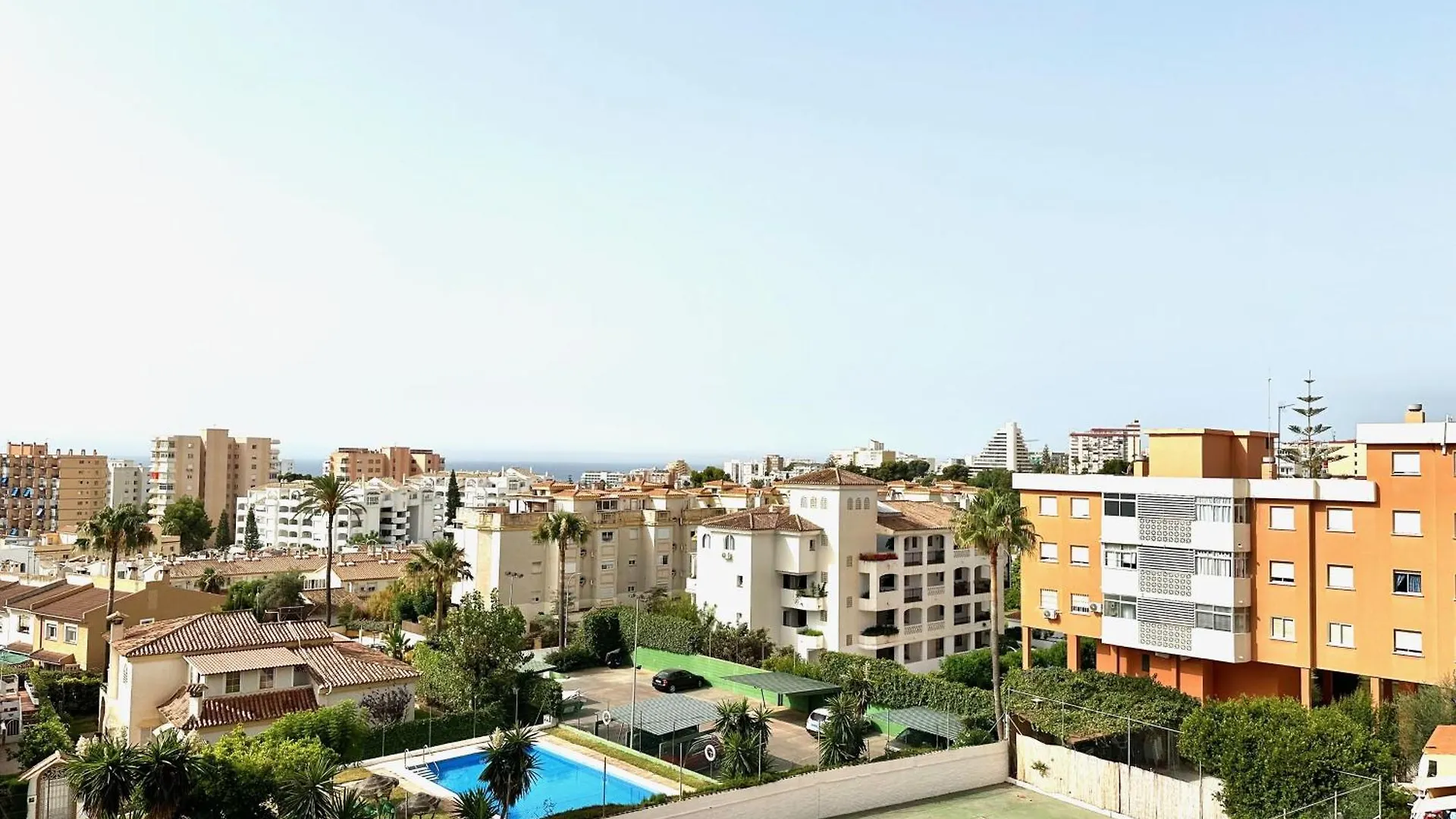 Salt - Bonito - Piscina - Vistas Mar -Wifi Apartment Torremolinos